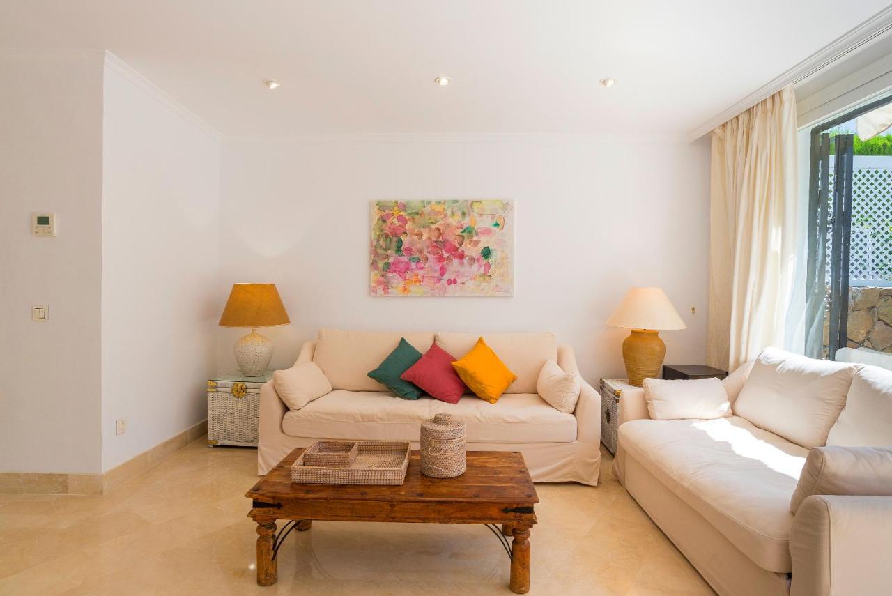 Elviria Playa White Pearl Beach Marbella Exterior photo